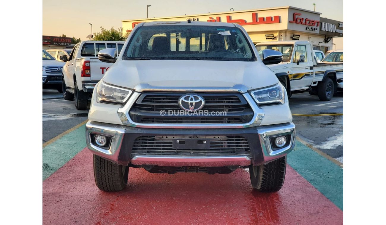 Toyota Hilux Toyota Hilux 2021 model M/T White/Red 2.7L Petrol With Push Start