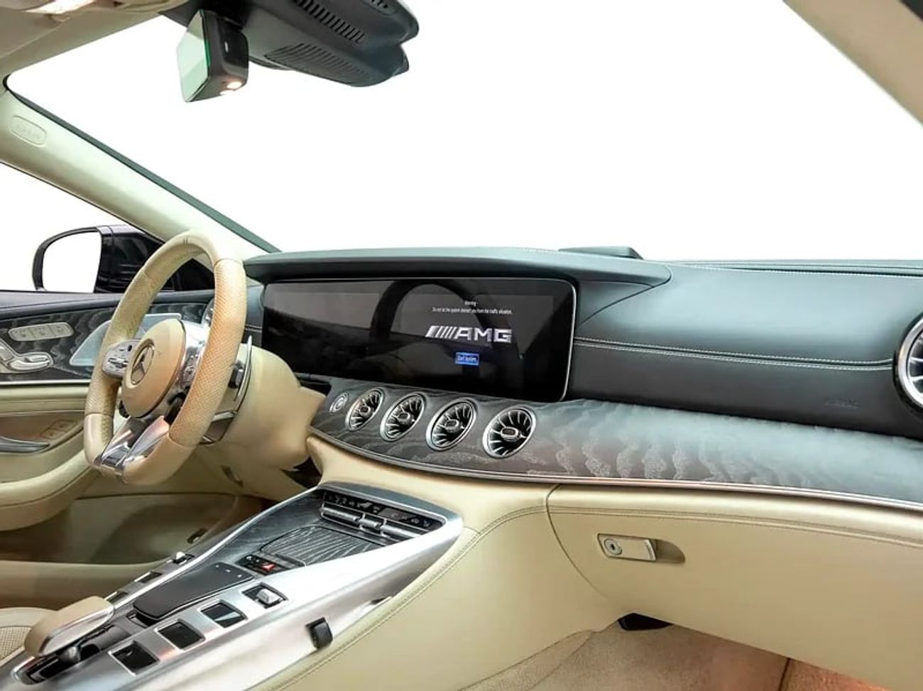 مرسيدس بنز ايه ام جي جي تي 53