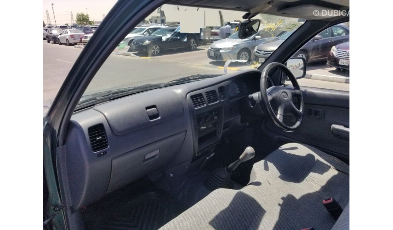 Toyota Hilux Hilux RIGHT HAND DRIVE (Stock no PM 633 )