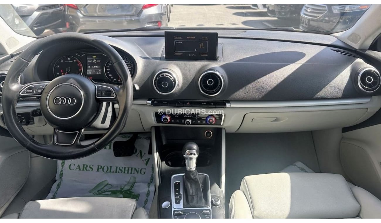 Audi A3 30 TFSI Ambition ACCIDENTS FREE - ORIGINAL PAINT - FULL OPTION - PERFECT CONDITION INSIDE OUT - ENGI