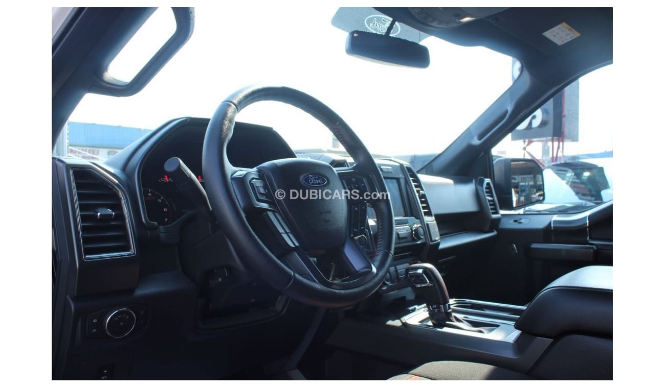 Ford F 150 V6 TWIN TURBO ECO BOOSTER GCC MINT IN CONDITION