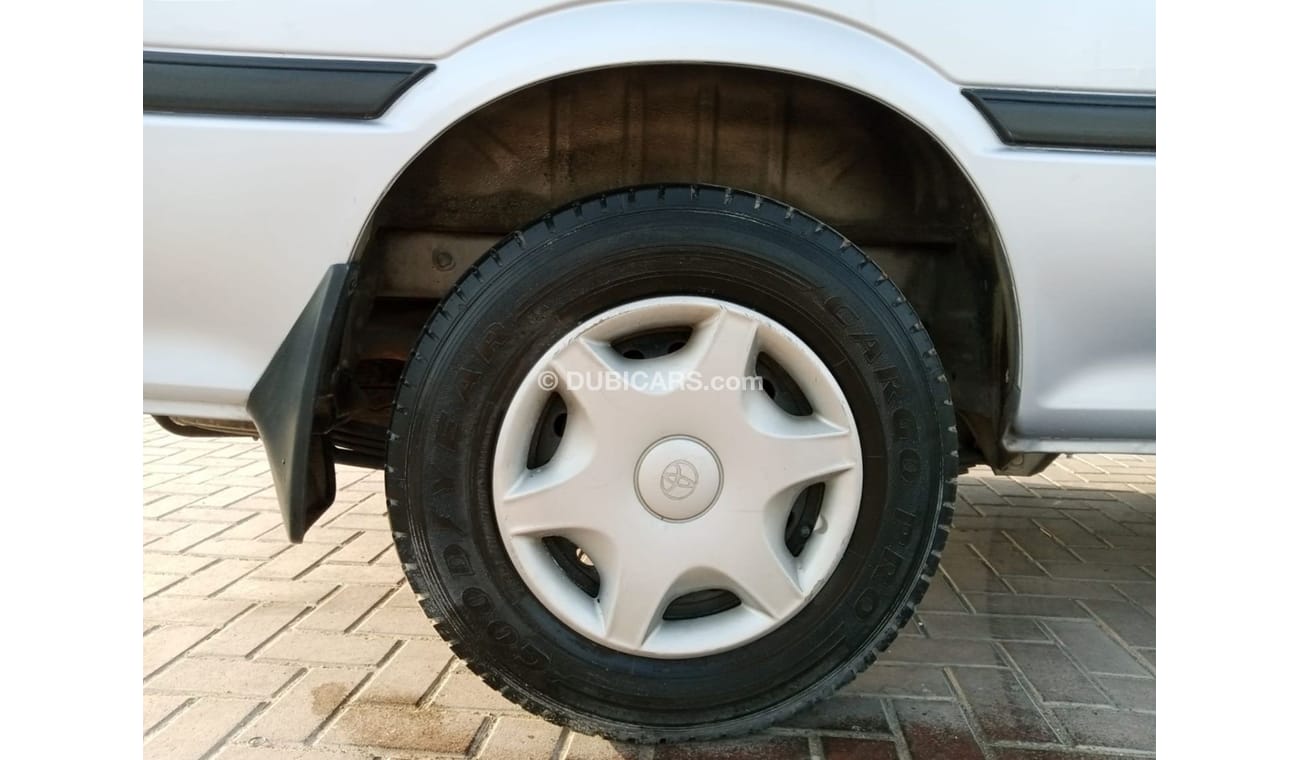 تويوتا هاياس TOYOTA HIACE RIGHT HAND DRIVE (PM954)
