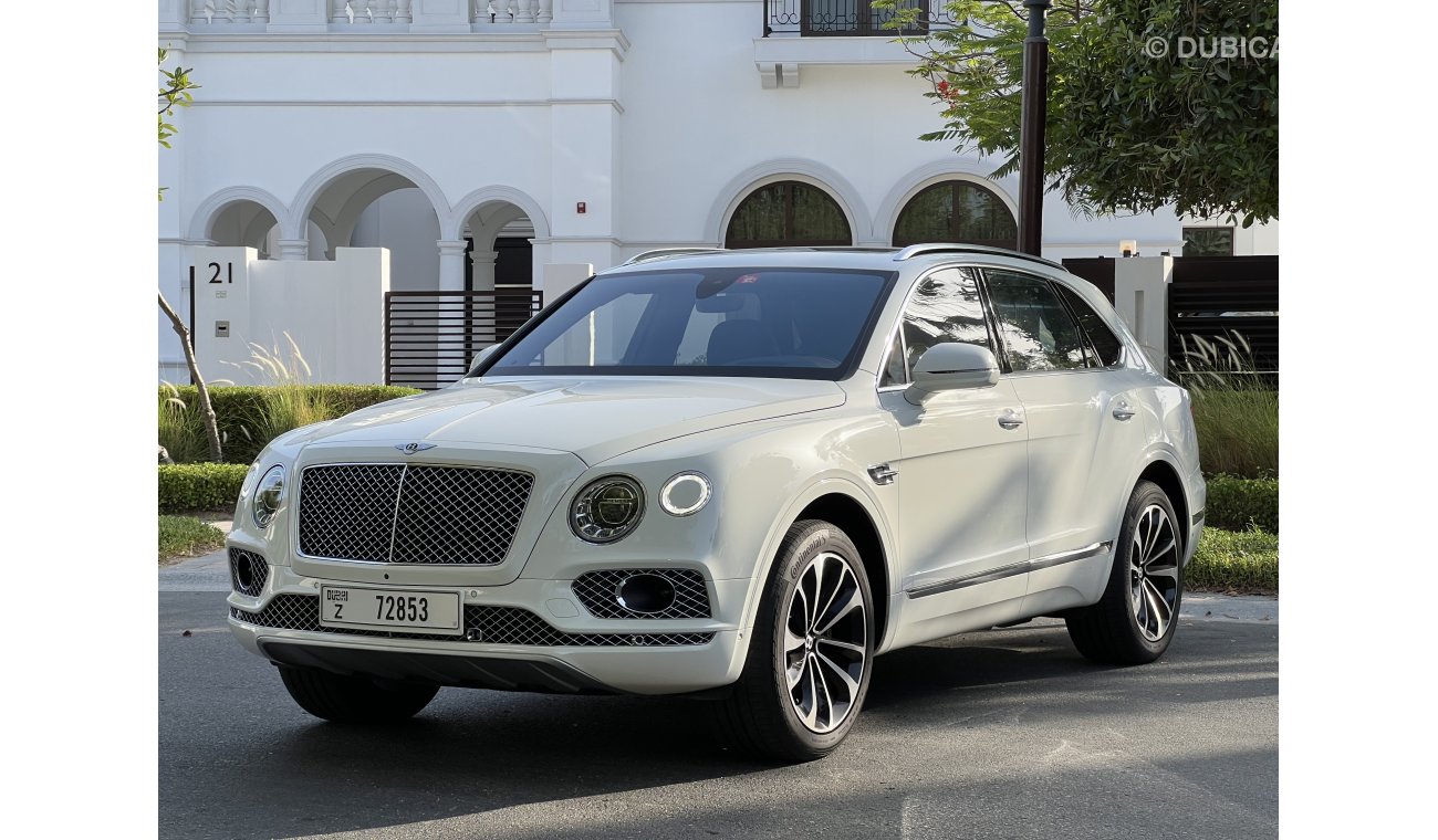 Bentley Bentayga FULLY LOADED W12 EXTREMELY LOW MILEAGE