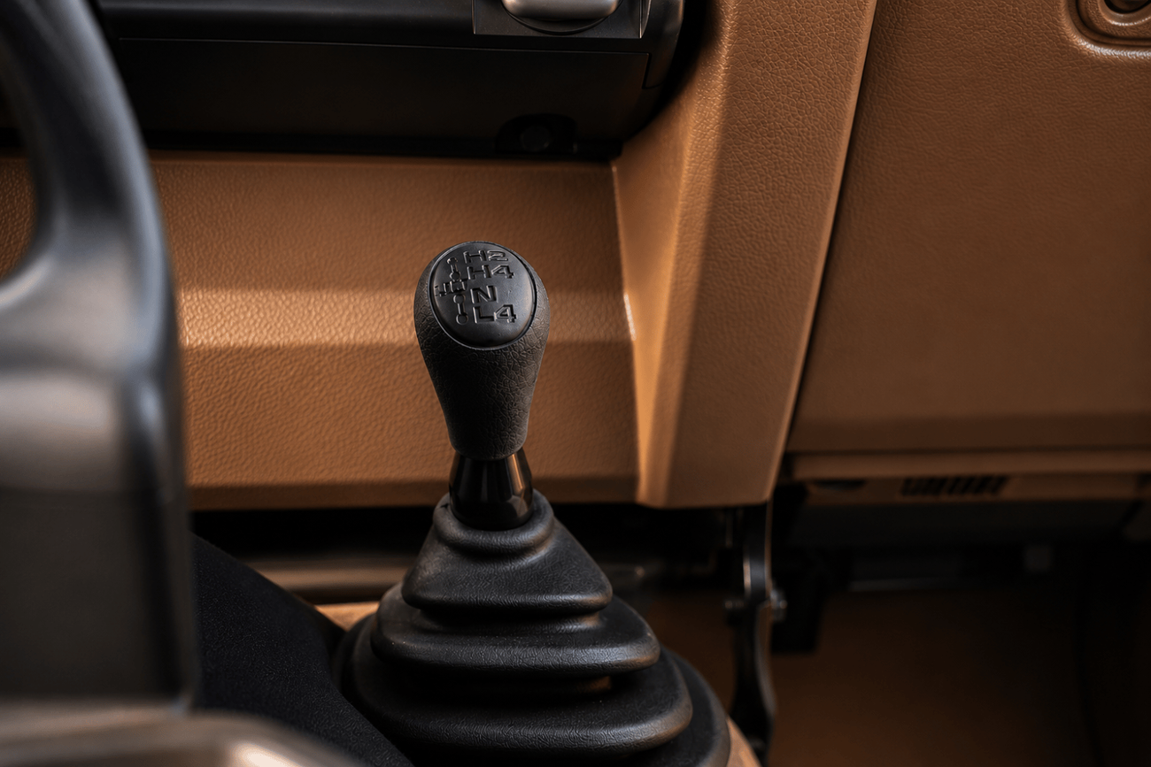 تويوتا لاند كروزر 70 v6 petrol