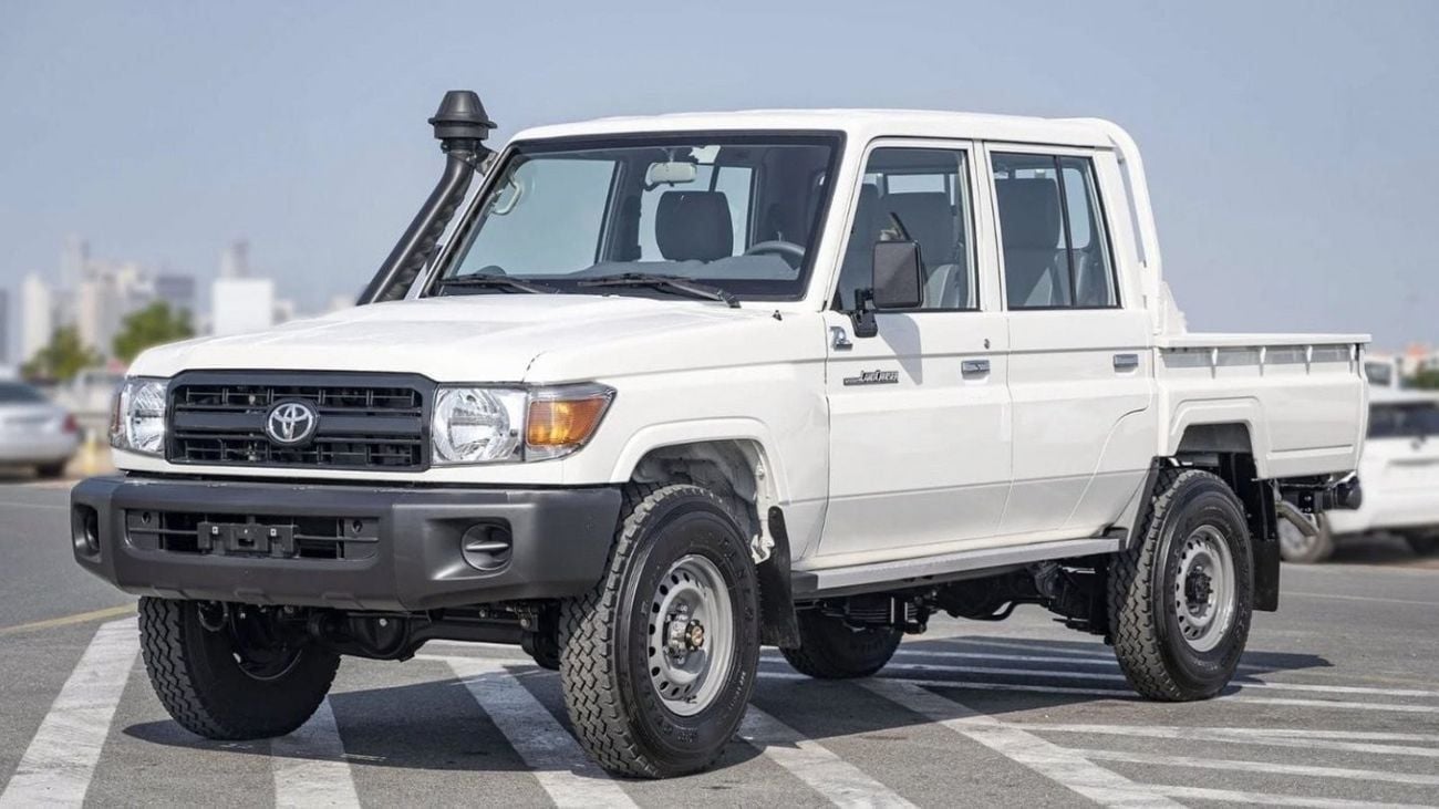 Toyota Land Cruiser Pick Up Toyota Land Cruiser Pickup LC79 4.2L Diesel MT 2024_White