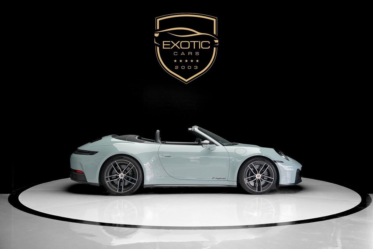 Porsche 911 CARRERA GTS CABRIOLET T-HYBRID