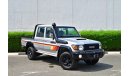 Toyota Land Cruiser Pick Up Double Cab V8 4.5L MT with Differential Lock, Electrical winch - Black Edition