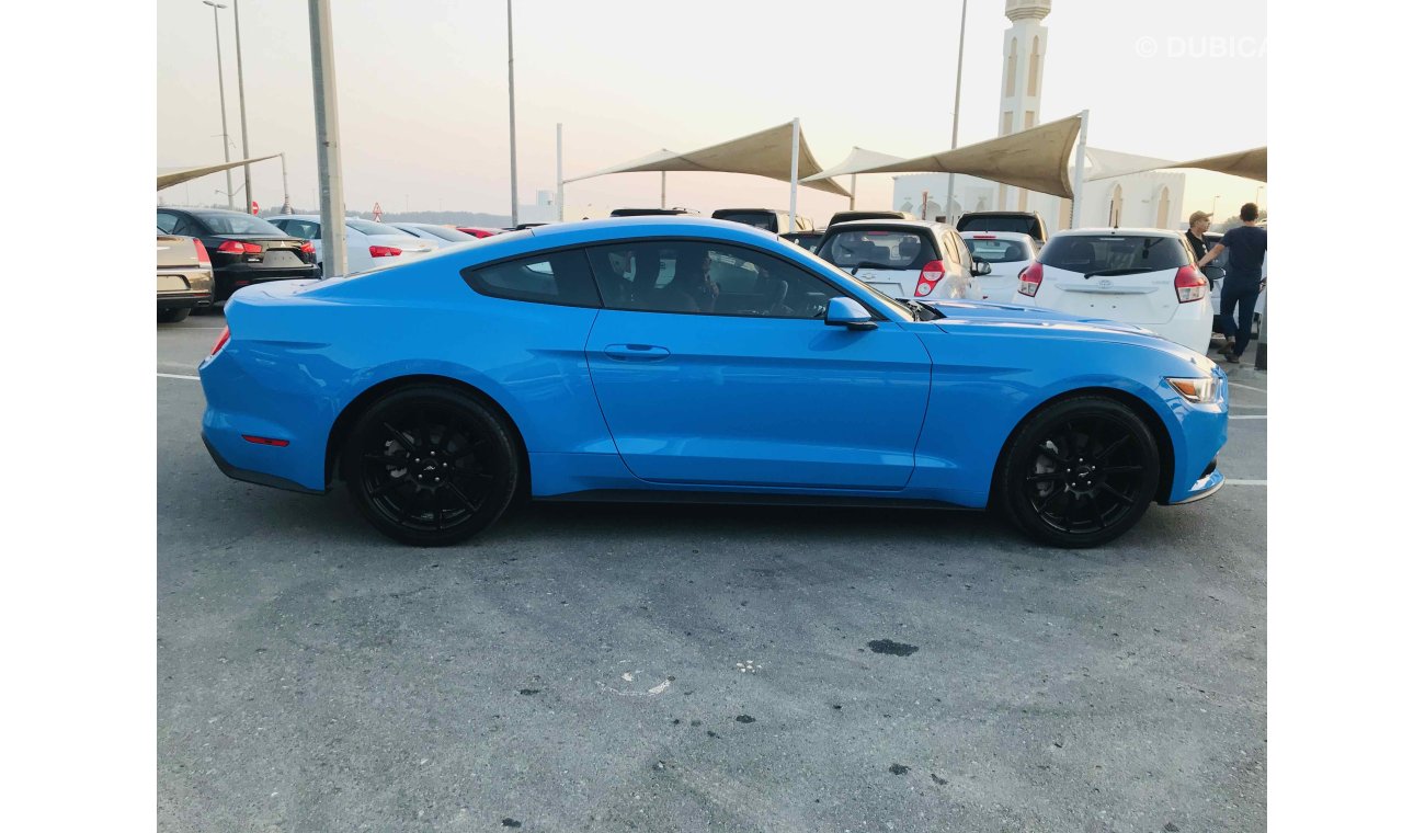 Ford Mustang سياره نظيفه جدا بحاله ممتازه بدون حوادث ضمان شاسيه جير ماكينه