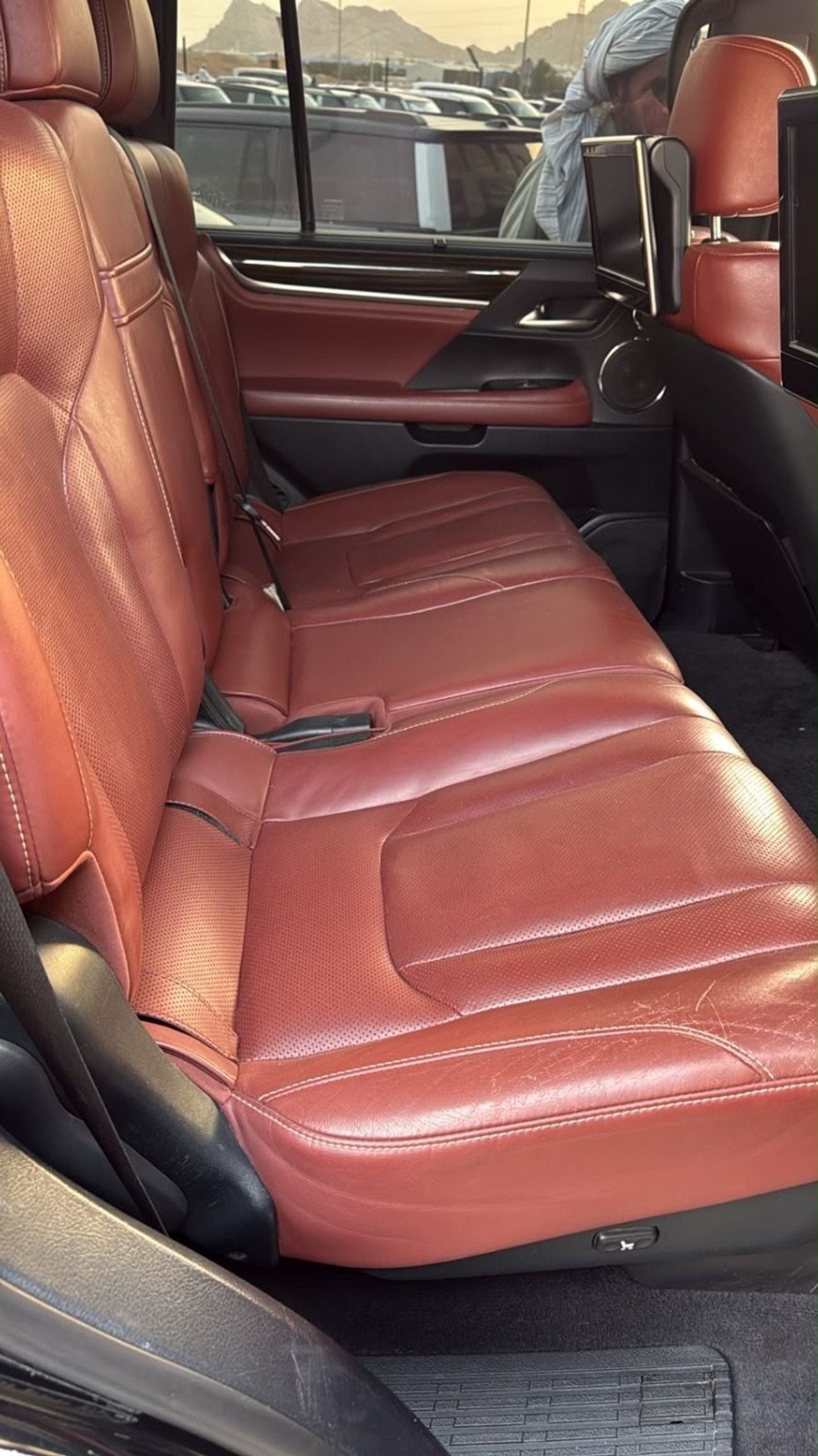 Lexus LX570 SPORT PLATINUM