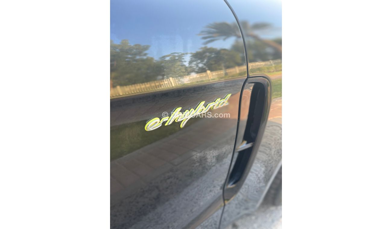 Porsche Panamera Turismo E-Hybrid