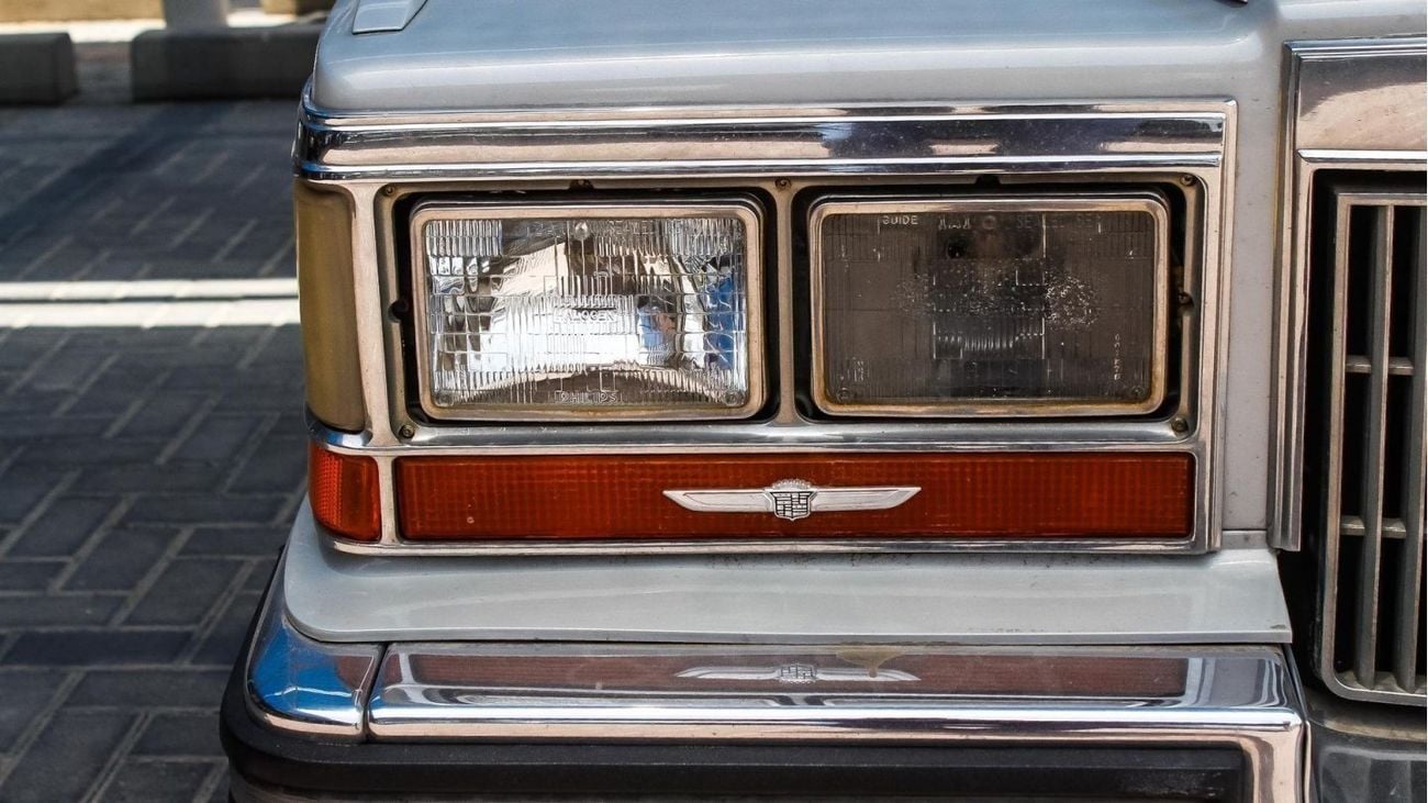 كاديلاك بروجهام 5.0 L