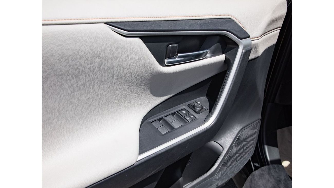 تويوتا راف ٤ AWD Adventure. For Local Registration +10%