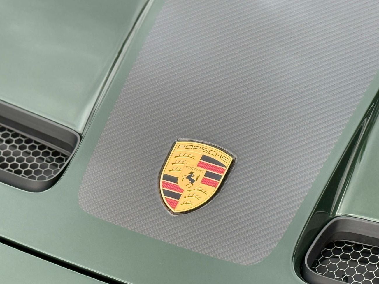 بورش 911 GT3 WEISSACH PACKAGE **2026**GERMAN SPEC