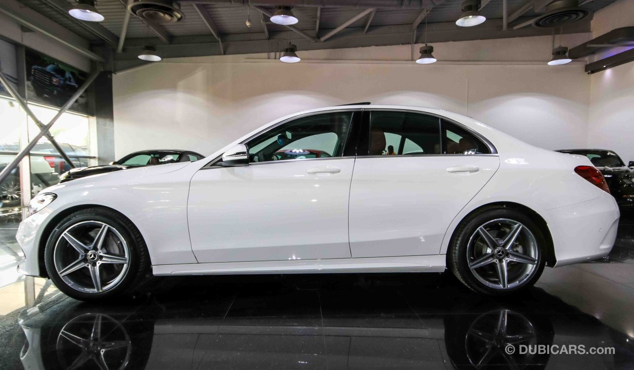 مرسيدس بنز C 250 AMG 2.0L V4 Turbo 211 hp with 2 Yrs or 60000 km Dealer Warranty