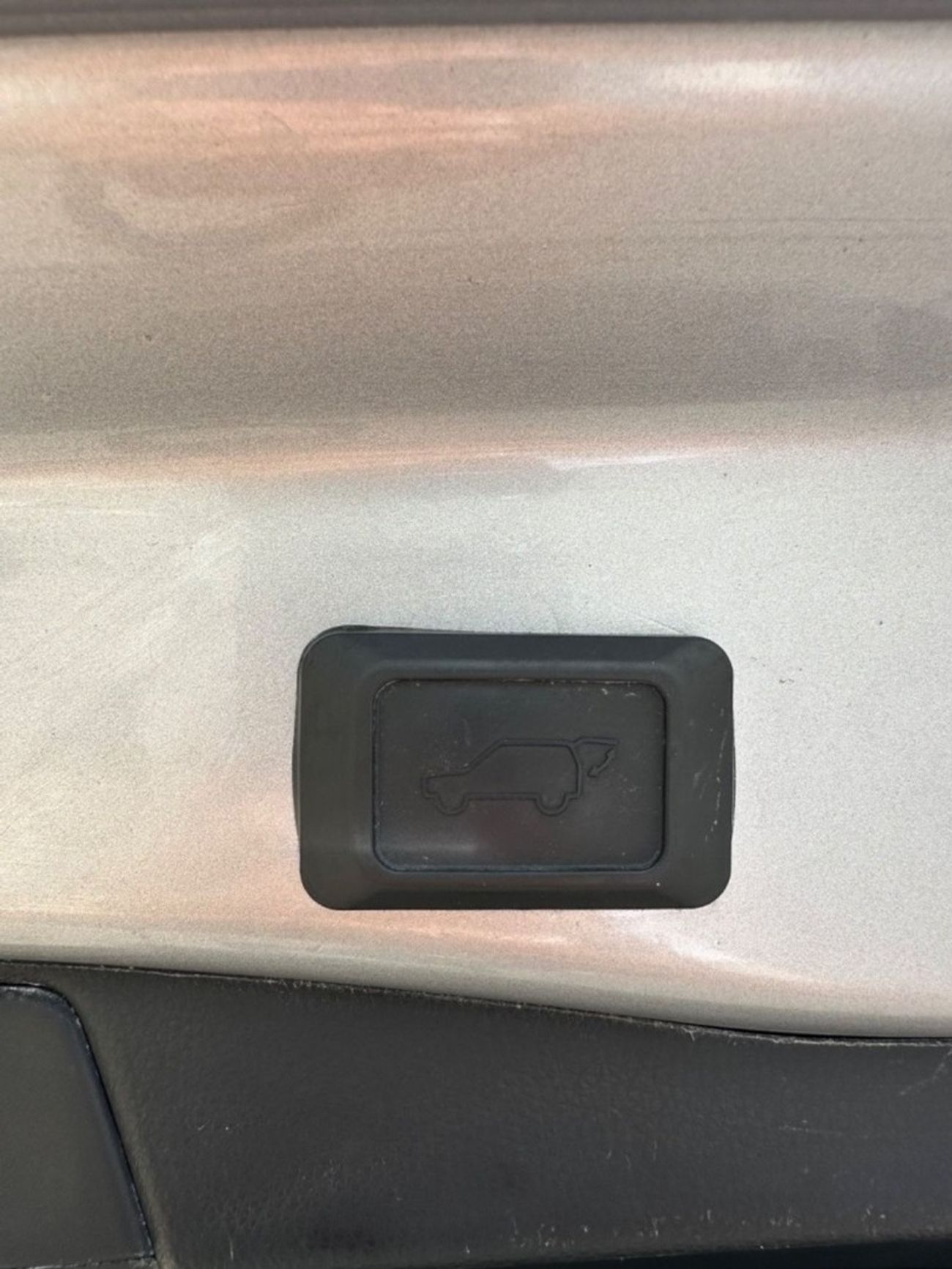 Toyota RAV4 Limited Hybrid 2.5 Full Option