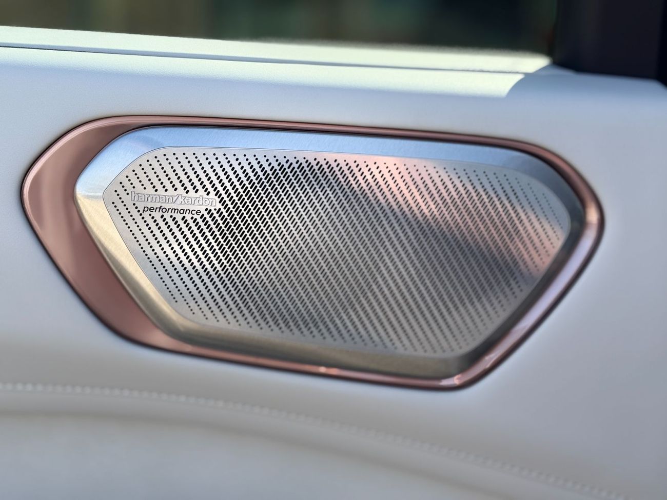 لينك أند كو 900