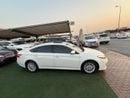 Toyota Avalon SE+ full option ,in showroom condition