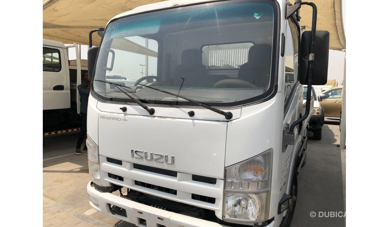 إيسوزو ريوارد Isuzu Npr dumper truck,model:2011.Excellent condition