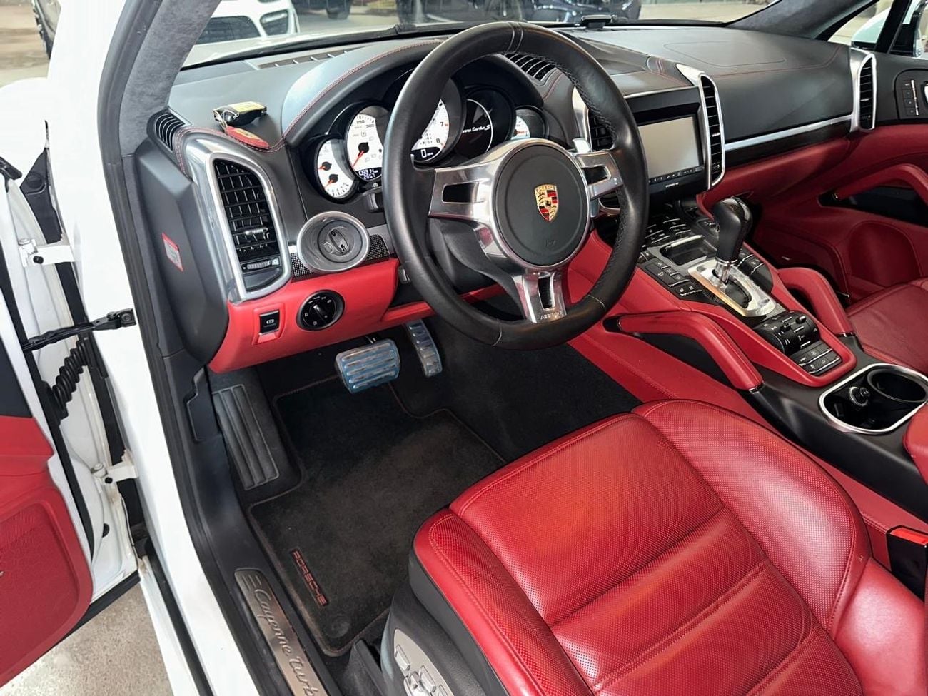 بورش كايان PORSCHE CAYENNE TURBO S 2014 | FULL SERVICE HISTORY | TWO KEYS | FULLY LOADED