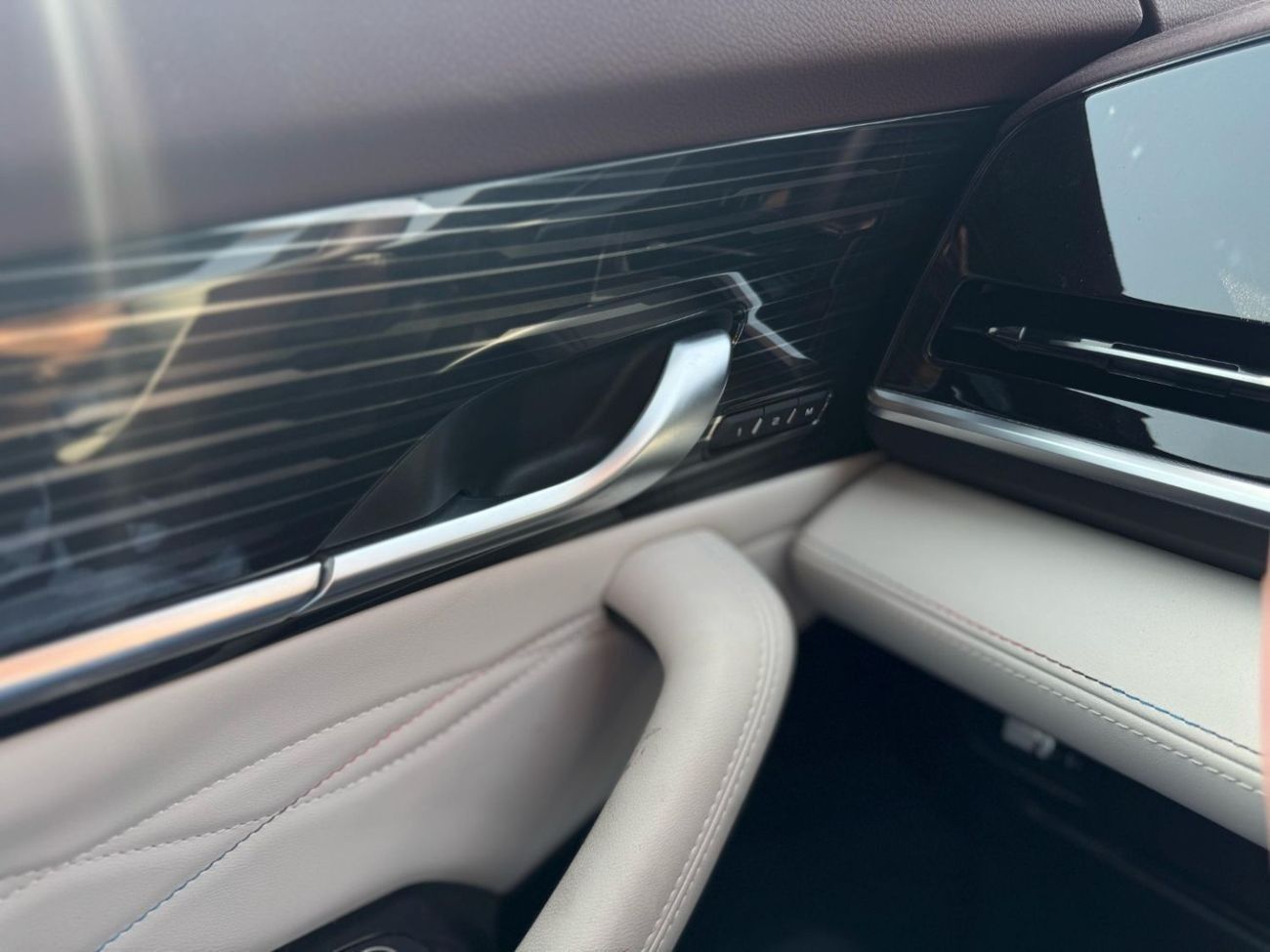 Geely Monjaro GEELY MONJARO 2024 2.0L GCC /AGMC  Agent Warranty