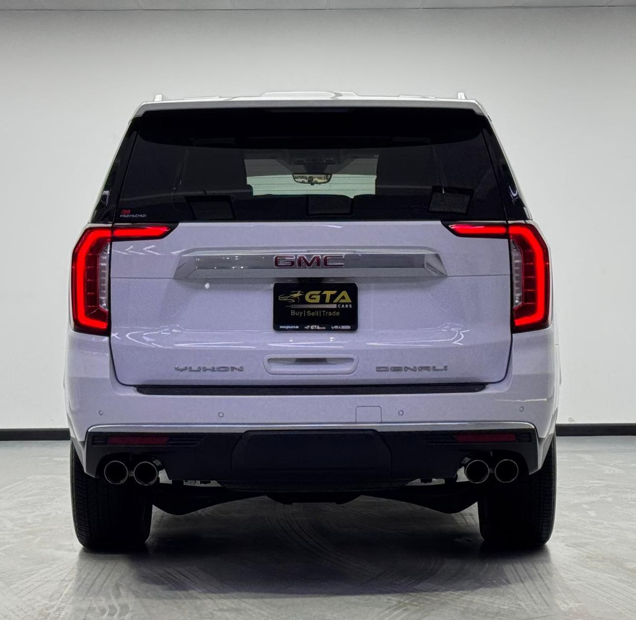 GMC Yukon Denali 6.2L (8 Seater) 2022 GMC Yukon Denali, GMC Service History, 2027 GMC Warranty, GCC