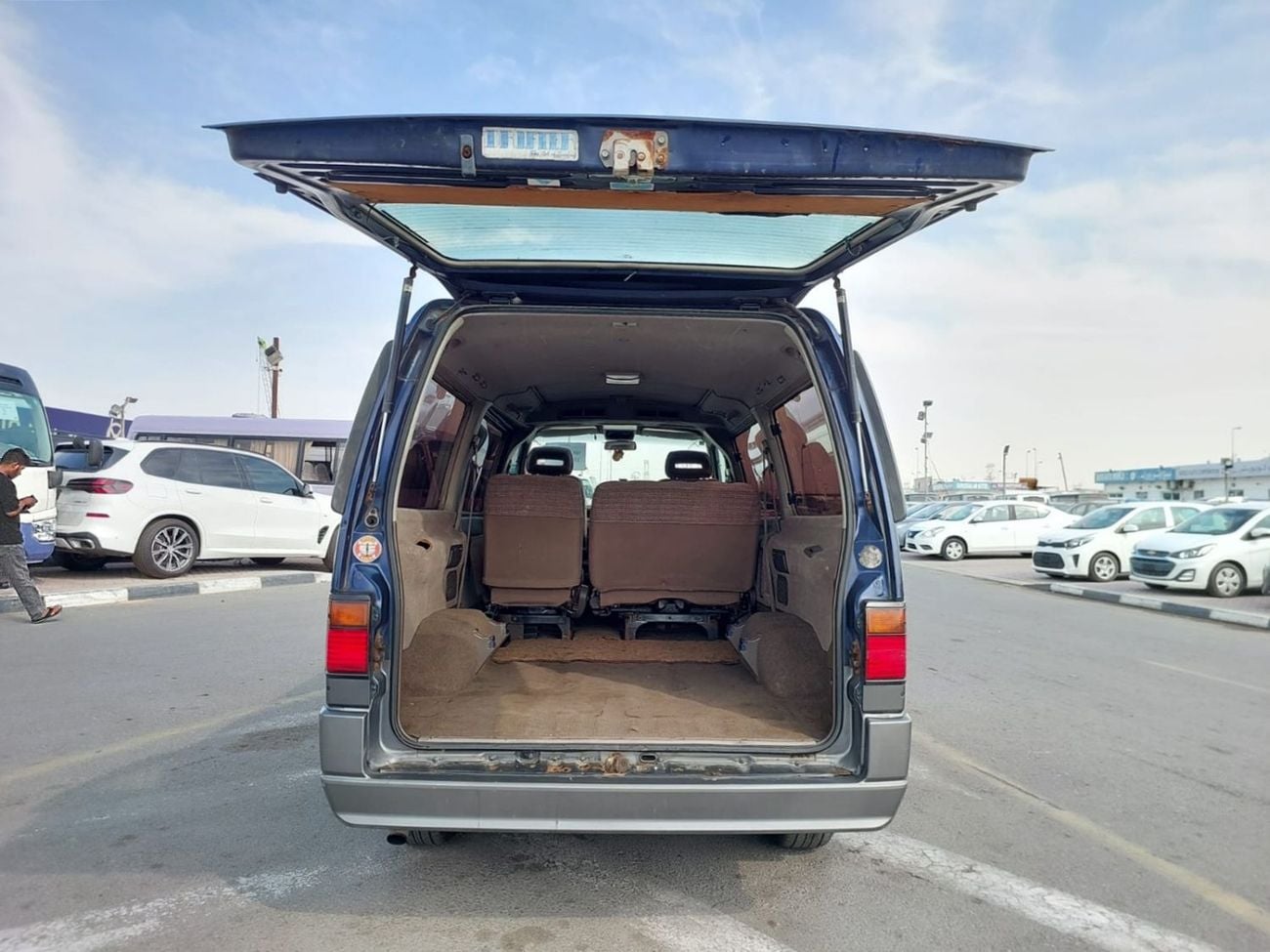 نيسان كارافان (RAMADAN OFFER) NISSAN CARAVAN VAN RHD 1996 MODEL 2.7 L DIESEL AUTOMATIC(PM63936)