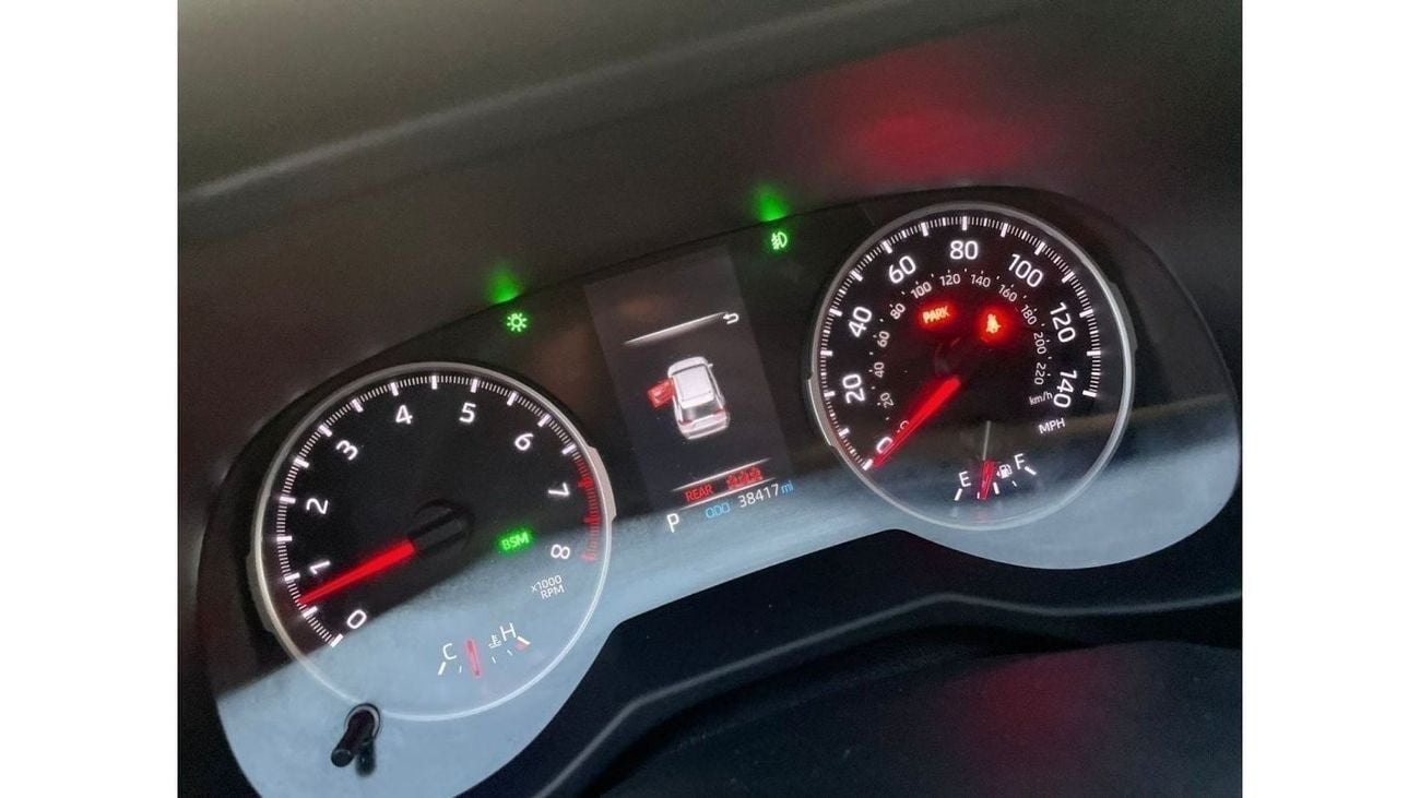 تويوتا راف ٤ 2021 Toyota Rav4 XLE 2.5L V4 Push Start Electric Seat -  UAE PASS