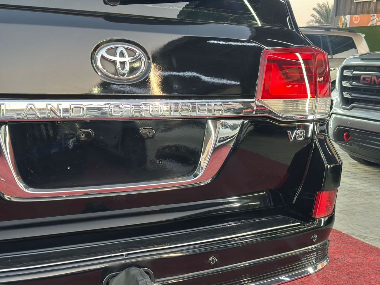 تويوتا لاند كروزر 