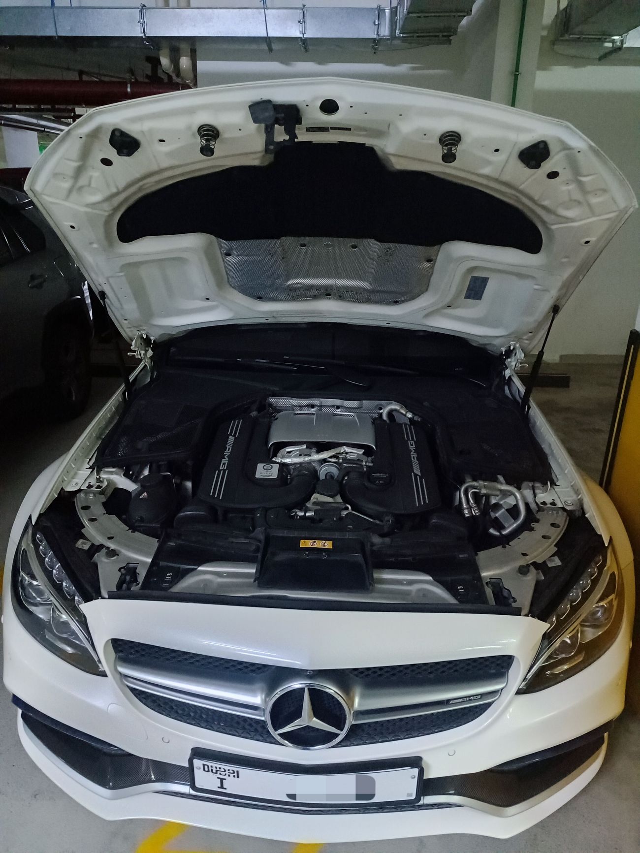 مرسيدس بنز C 63 كوبيه 2018 Mercedes-AMG C63 Coupe | Full Option | Factory Carbon Package | Priced to Sell