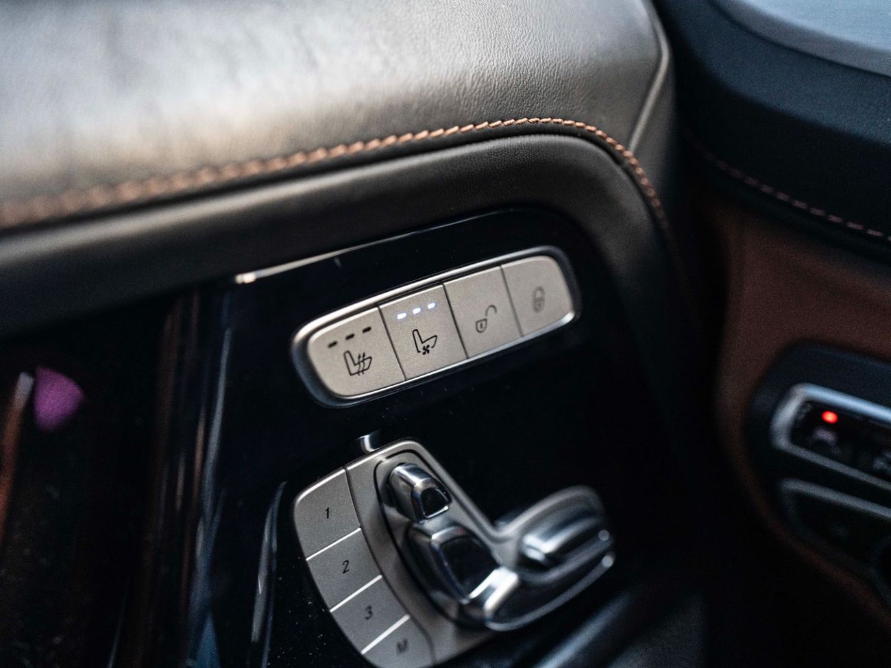 Mercedes-Benz G 63 AMG Std 4.0L