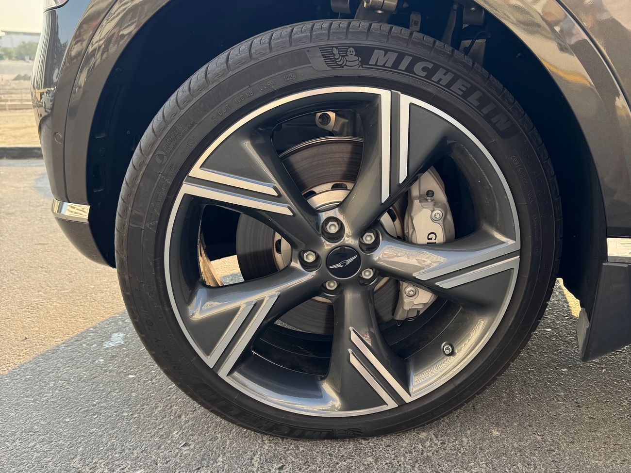 جينيسس GV80 royal