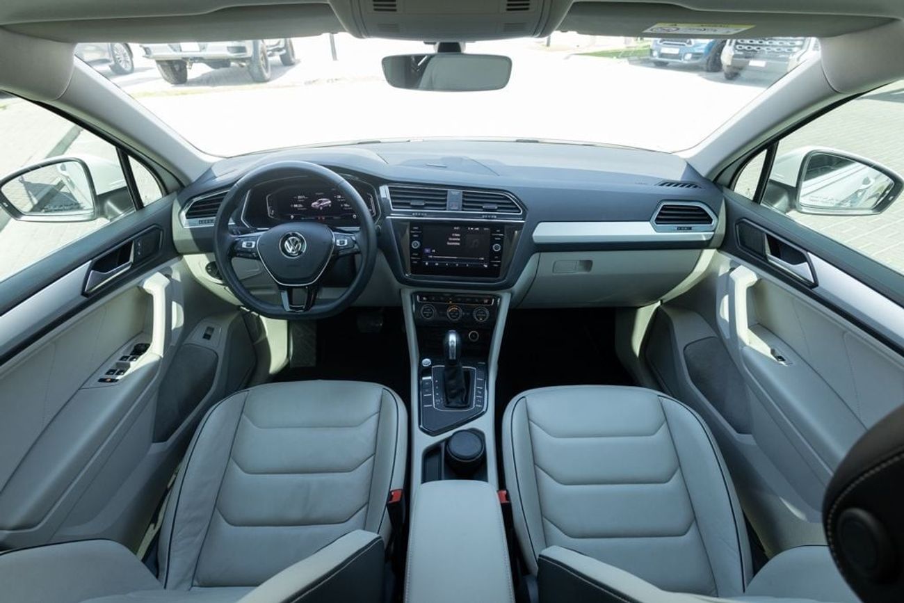 Volkswagen Tiguan SEL 2.0L