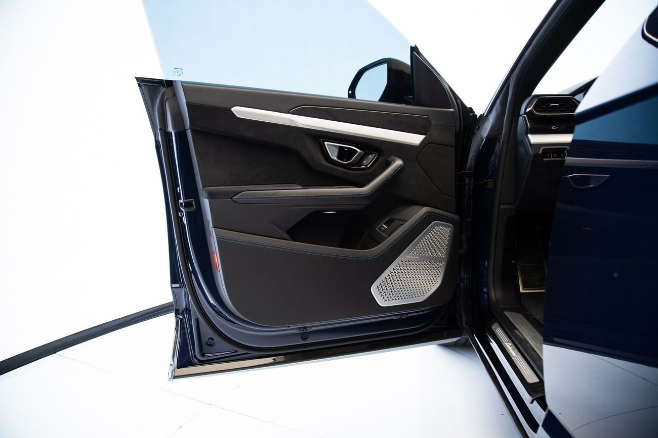 Lamborghini Urus Std