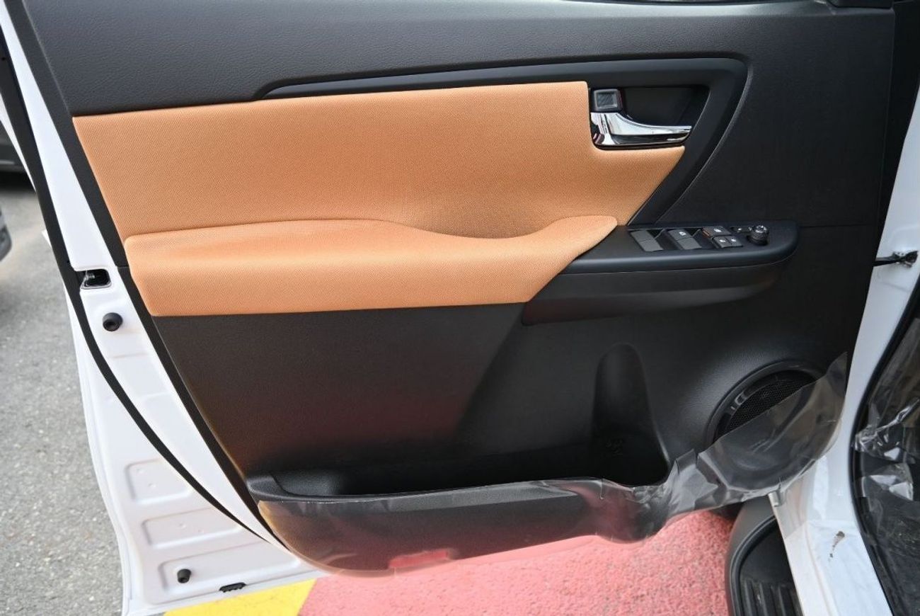 Toyota Fortuner Toyota Fortuner GX 2.7L Petrol, SUV, 4WD, 5 Doors, Cruise Control, Rear Camera, Rear Parking Sensors