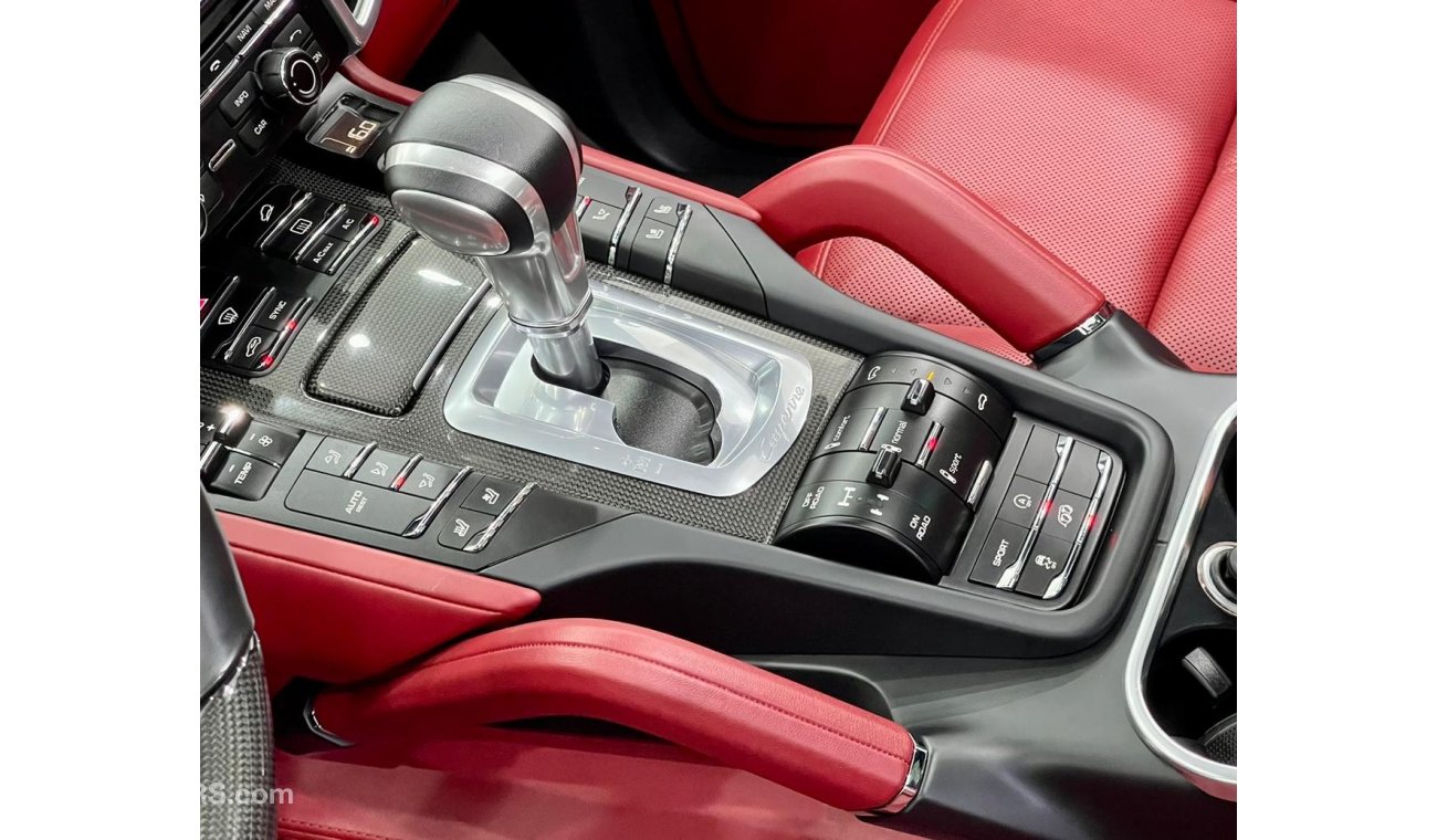 Used *Like New* 2014 Porsche Cayenne GTS, Full Porsche Service History