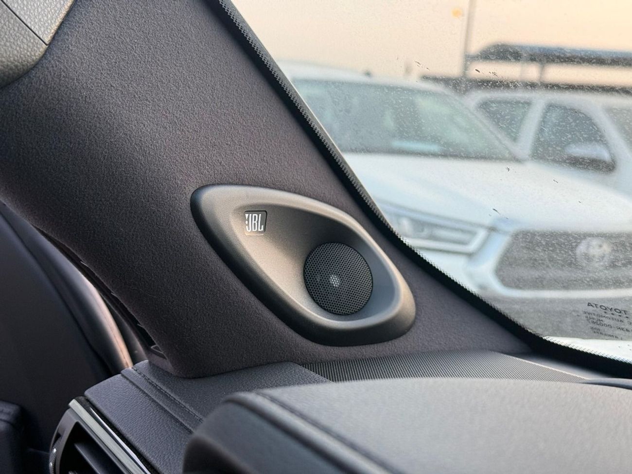 Toyota Land Cruiser LAND CRUISER VXR 3.5L HYBRID 2025