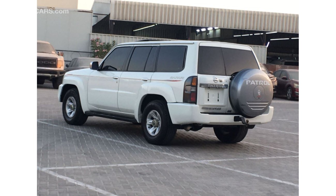 Nissan Patrol Super Safari