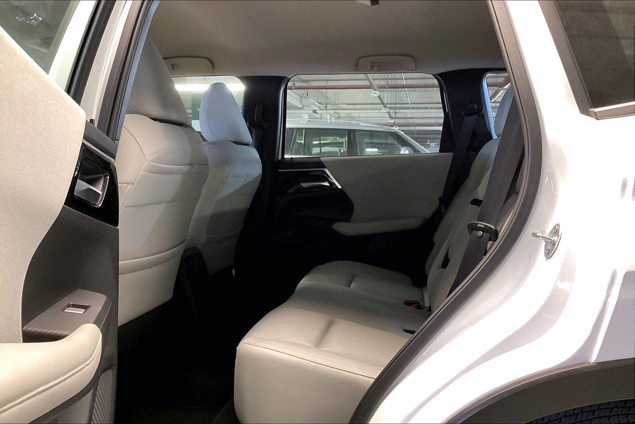 Mitsubishi Outlander GLX Midline | Guaranteed Warranty | 0 Down Payment