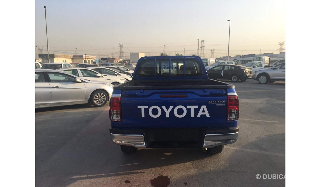 Toyota Hilux Diesel 2.4cc Manual ((Brand New))