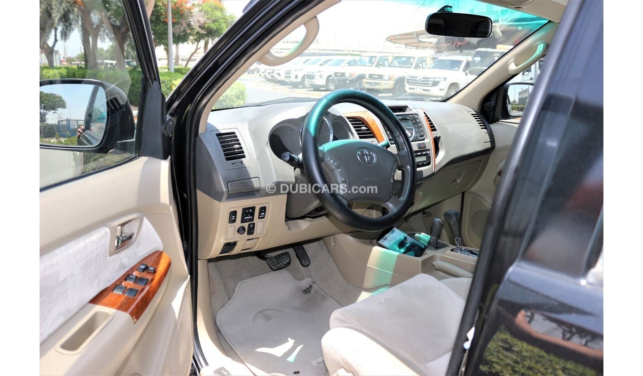 Toyota Fortuner TOYOTA FORTUNER 2011 GULF SPACE 4.0 V6 FULL OPTIONS