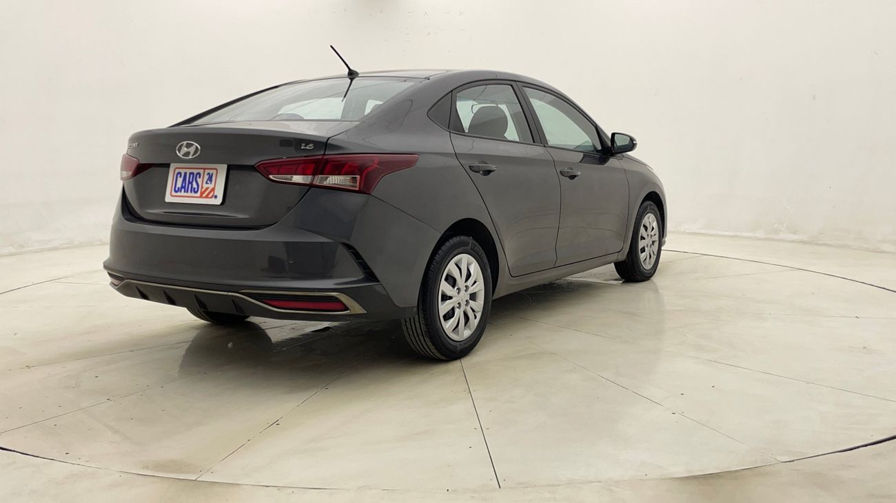 Hyundai Accent SMART 1.6 | Zero Down Payment | Home Test Drive