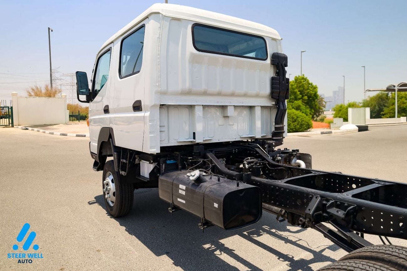 ميتسوبيشي كانتر فان  2026 GCC | DOUBLE-CAB MT | Super High Wheel Base Chassis – Euro V | Export Only