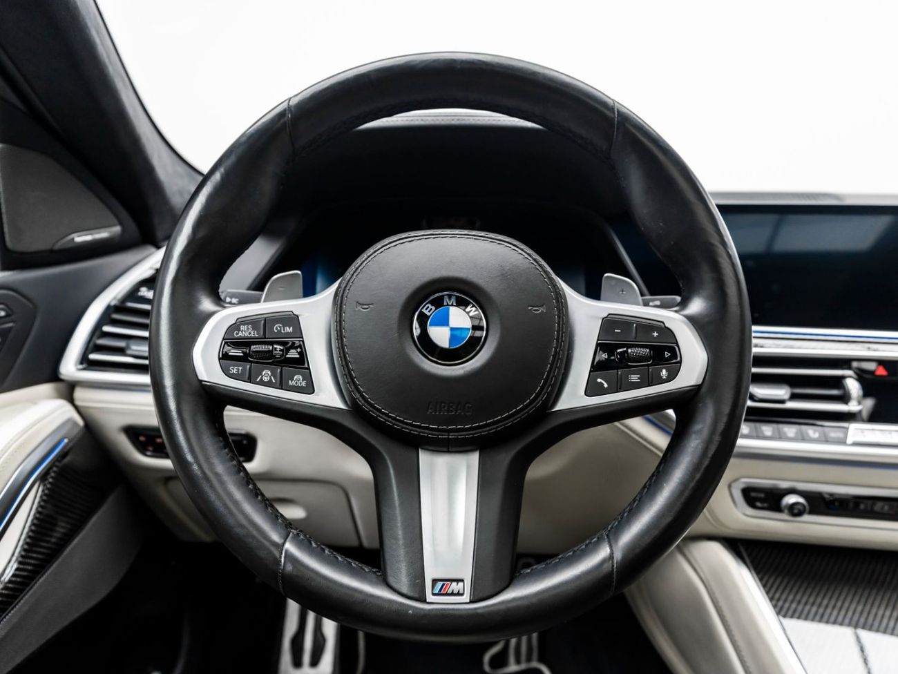 BMW X6 M50i 4.4L 2020 BMW X6 M50i, BMW Warranty + Service Contract, Low KMs, GCC