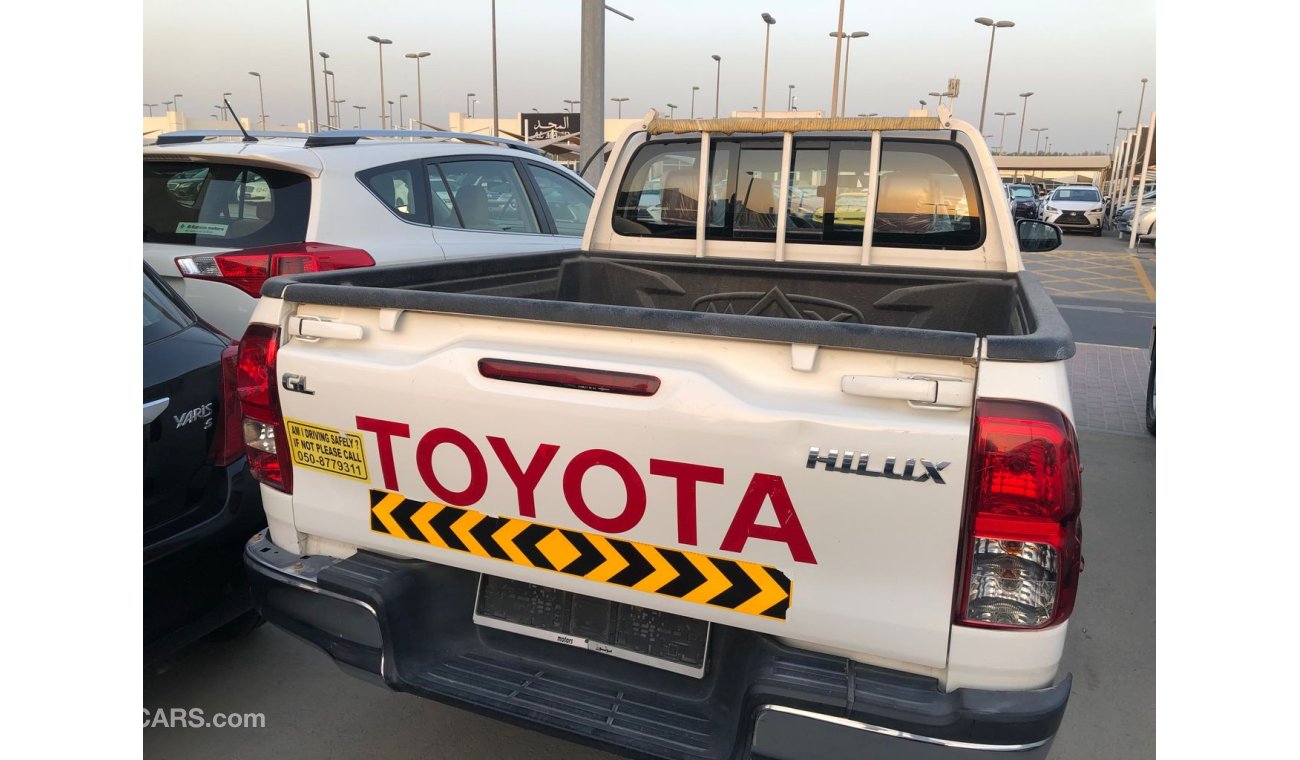 Toyota Hilux Toyota hilux d/c pick up, fully automatic,model:2016. Free of accident