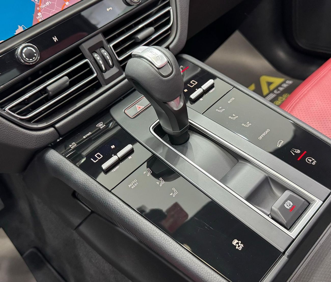 بورش ماكان Std 2.0L (260 HP) 2022 Porsche Macan, November 2025 Porsche Warranty, Full Porsche Service History, 