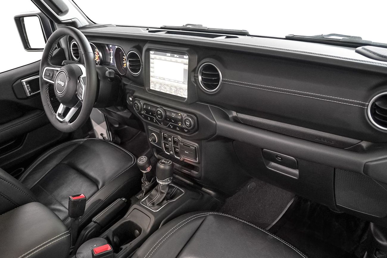 Jeep Wrangler Sahara 3.6L A/T (5 Seater)