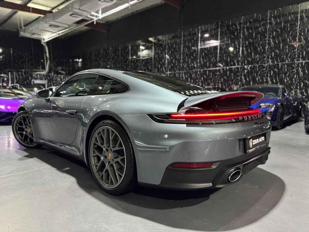بورش 911 CARRERA Full Options | GCC | Only 100 KM | Brand New Shape | 2 Years Unlimited mileage Warranty