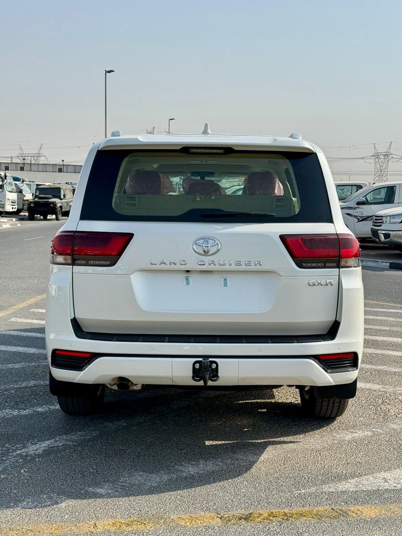 تويوتا لاند كروزر Toyota Land Cruiser GXR 4.0L 2026 White