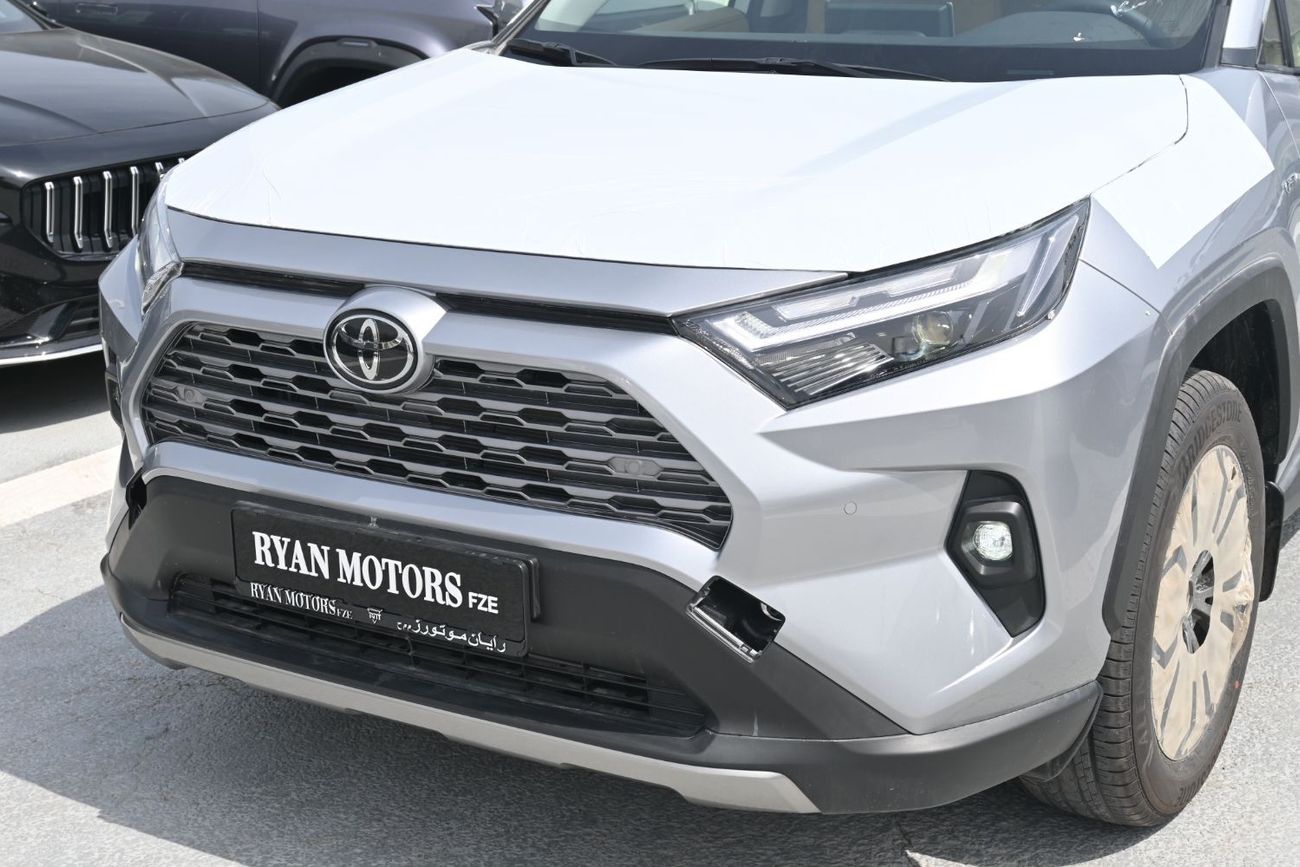 Toyota RAV4 Toyota RAV4 Limited 2.5L Hybrid, AWD, Model 2025 Color Silver