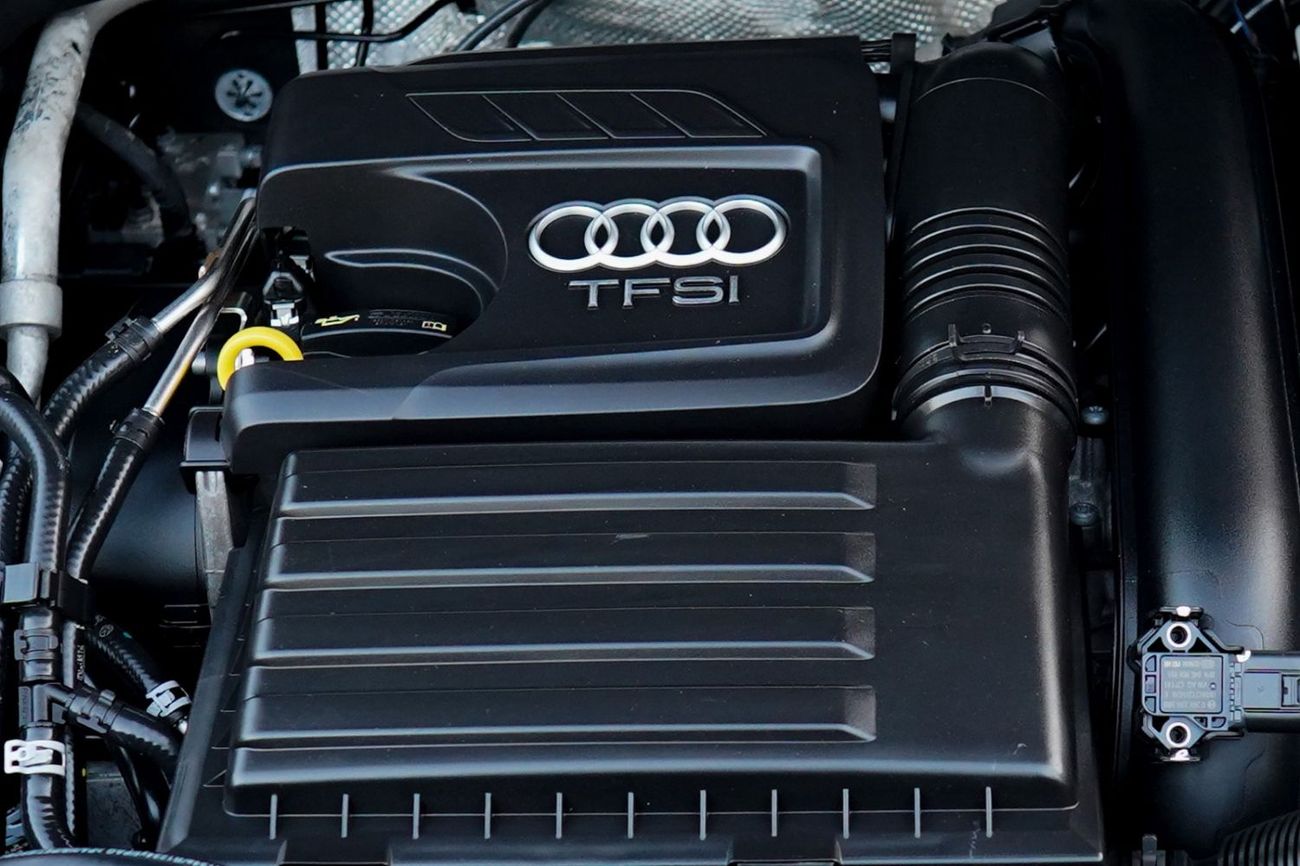 Audi Q3 35 TFSI ADVANCED Audi Q3 35 TFSI 2020 GCC for 1,406.00 AED monthly